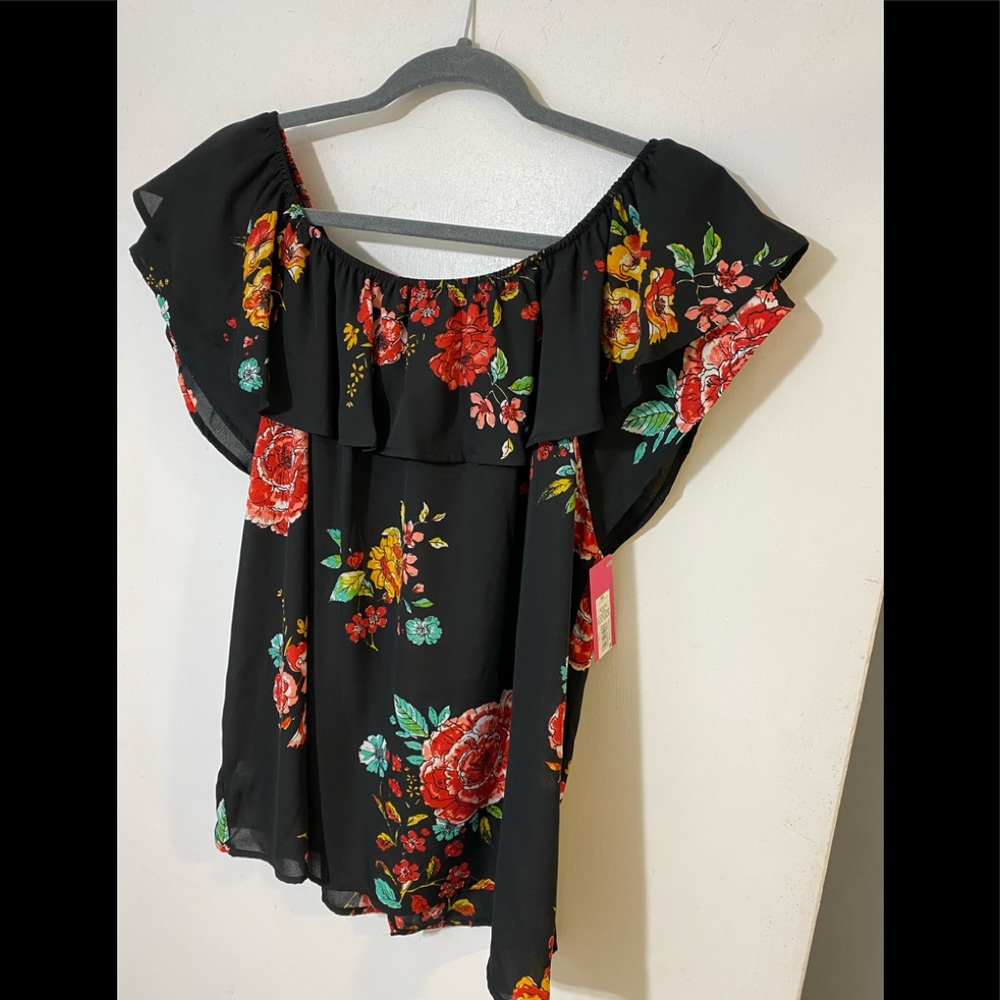Blouse - size XL, brand new never worn w/ tags